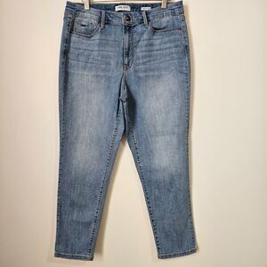 EUC NINE WEST JEANS GRAMERCY CROP STRETCH JEAN LIGHT WASH SIZE 12